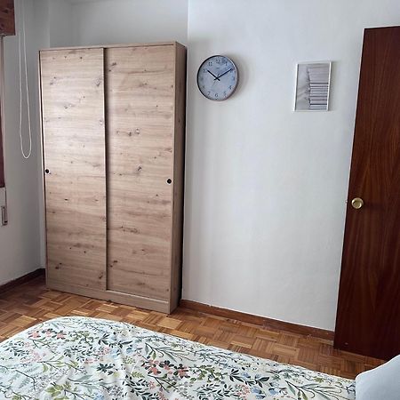 Acogedor Apartamento Con Vistas A La Catedral Y Parking Oviédo Exterior foto