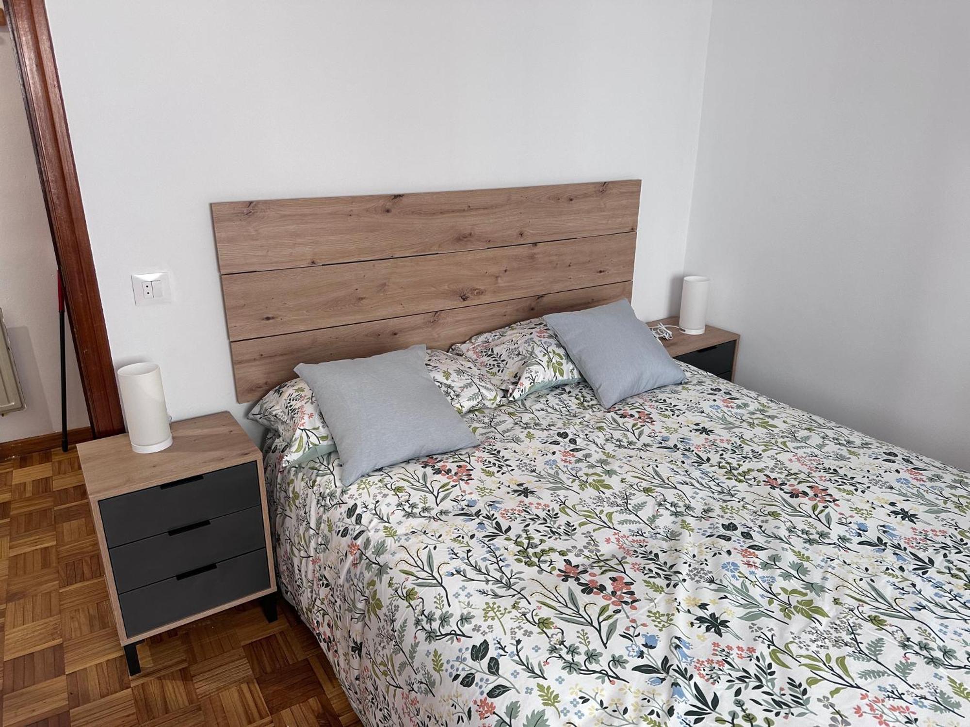 Acogedor Apartamento Con Vistas A La Catedral Y Parking Oviédo Exterior foto