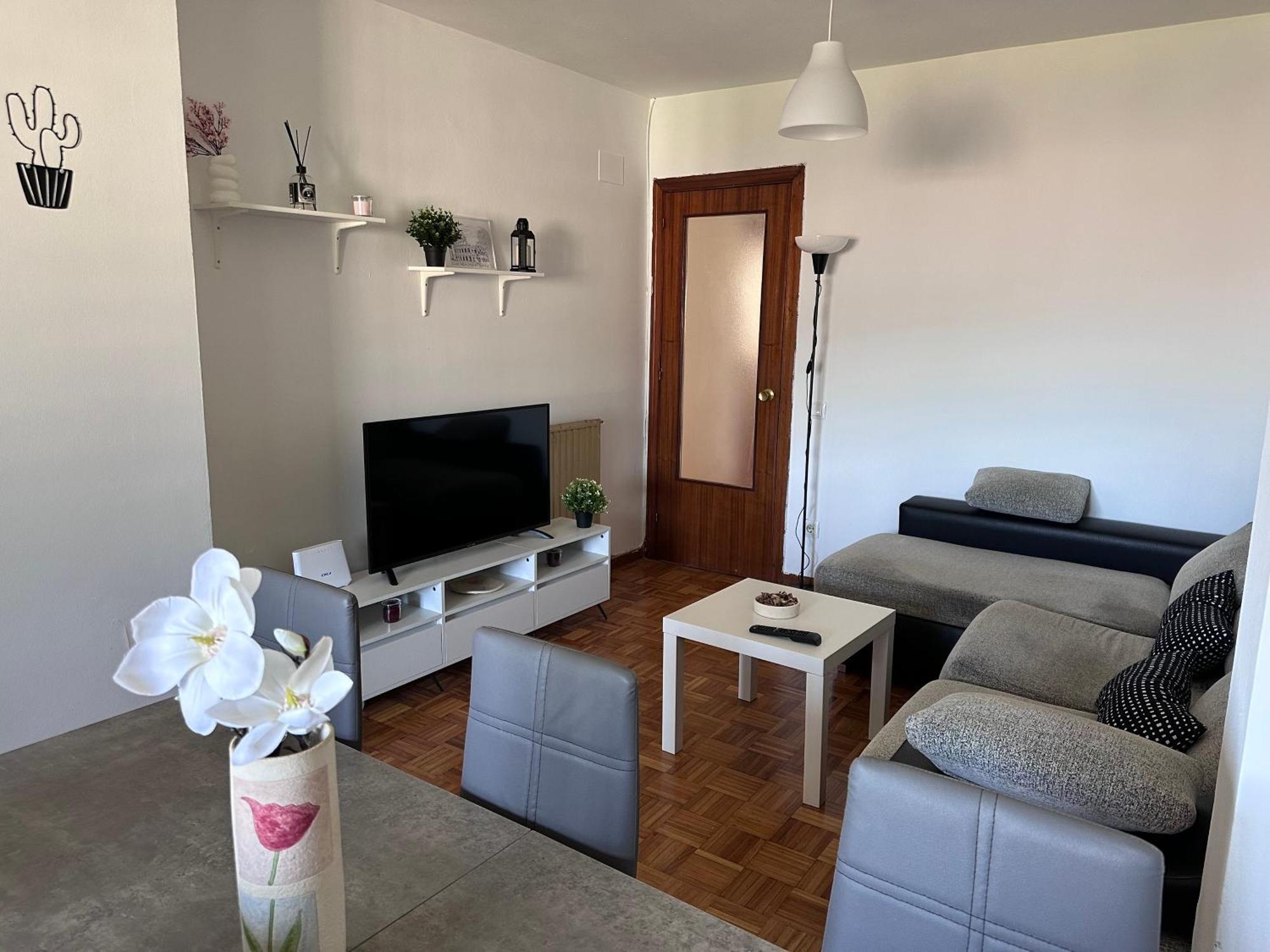 Acogedor Apartamento Con Vistas A La Catedral Y Parking Oviédo Exterior foto
